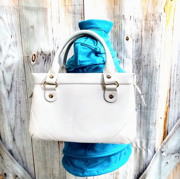 kate spade Handbags - HP🎉💕Kate Spade Purse White & Gold Handbag, NWOT